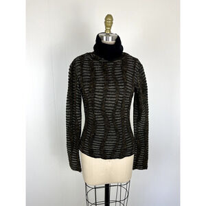 Alberto Makali Metallic Textured Turtleneck Top Small Textured Artsy‎ Gold Black